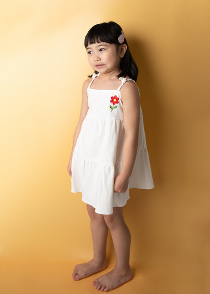 【UTENA】Flower Accent Camisole Dress (White)